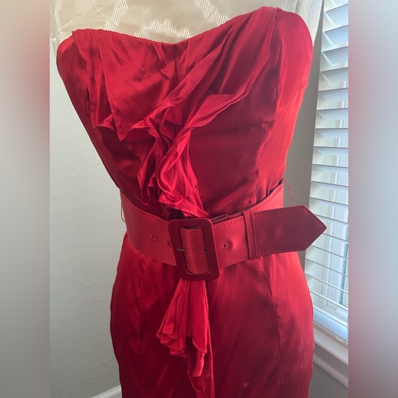 Express Red Silk Strapless Mini Dress with Belt, Size 4 Cocktail Homecoming - Picture 3 of 13
